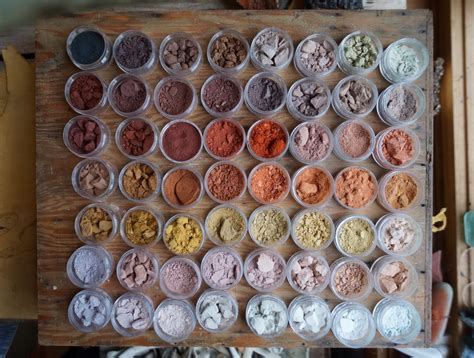  Ochre Pigments: Exploring the Potential of a Natural Earth Colorant for Diverse Industrial Applications!